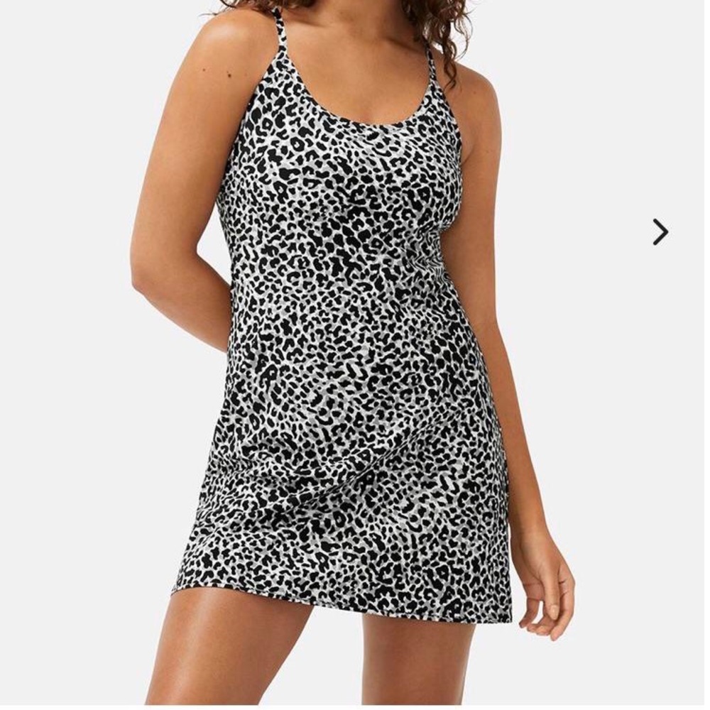 Outdoor Voices Snow Leopard Exercise Dress small